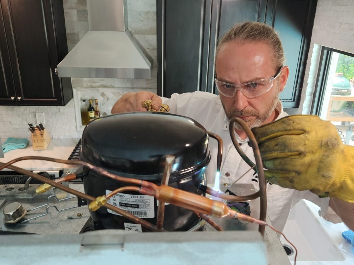 Why My Refrigerator Keeps Running And It Does Not Turn Off: Causes & Fixes