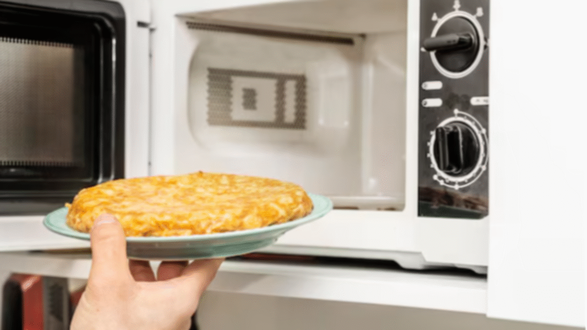 Frequently Asked Questions of Whirlpool Microwave Troubleshooting