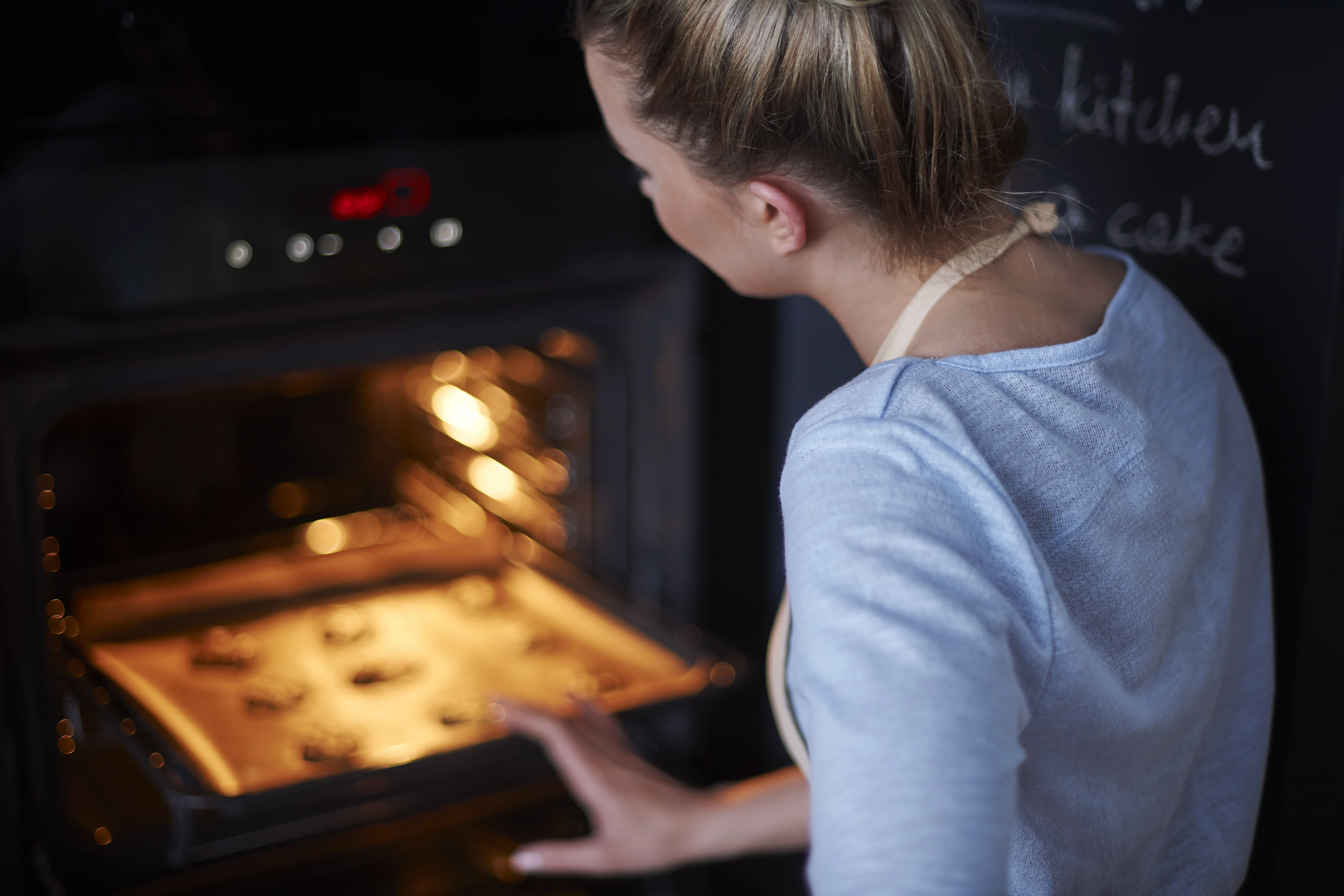 replace ge oven light bulb​